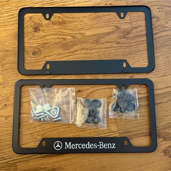 Mercedes Benz License Plate Frame in Flat Black Set of 2 NWT - Picture 4 of 5